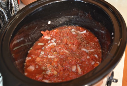 tomato sauce in crock pot